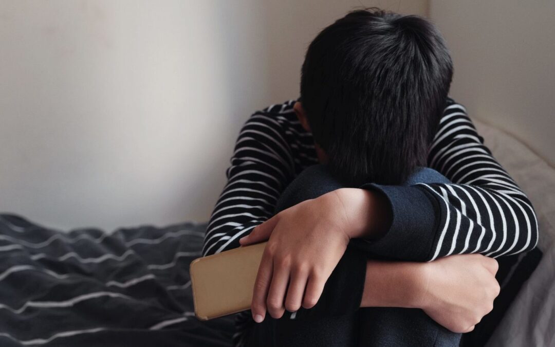 Un menor agredido por compañeros… y la ausencia de supervisión.